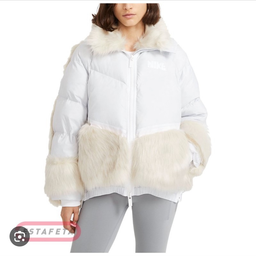 Nike sacai fur coat